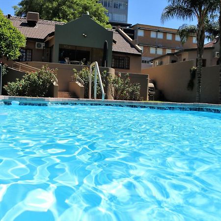 Moonriver Guesthouse Upington Extérieur photo