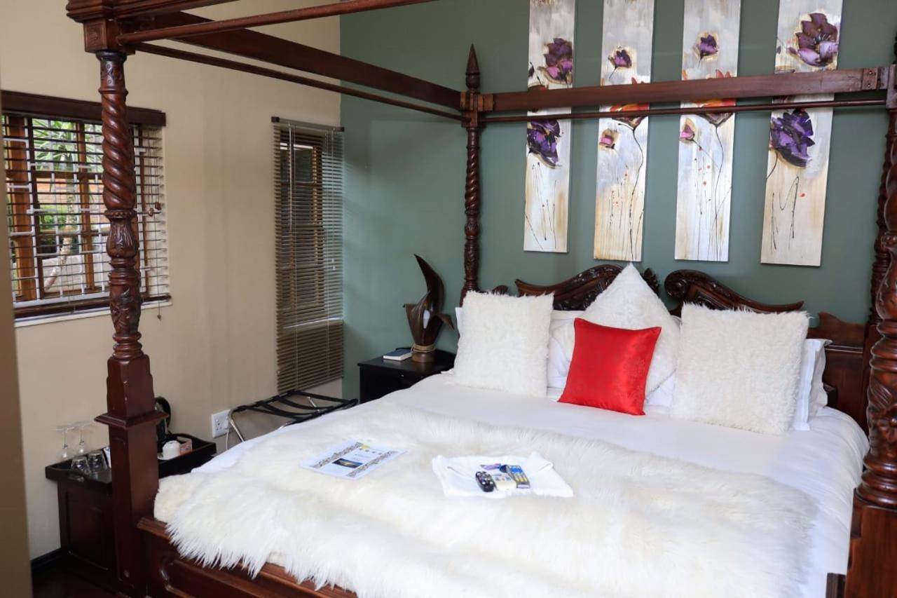 Moonriver Guesthouse Upington Extérieur photo