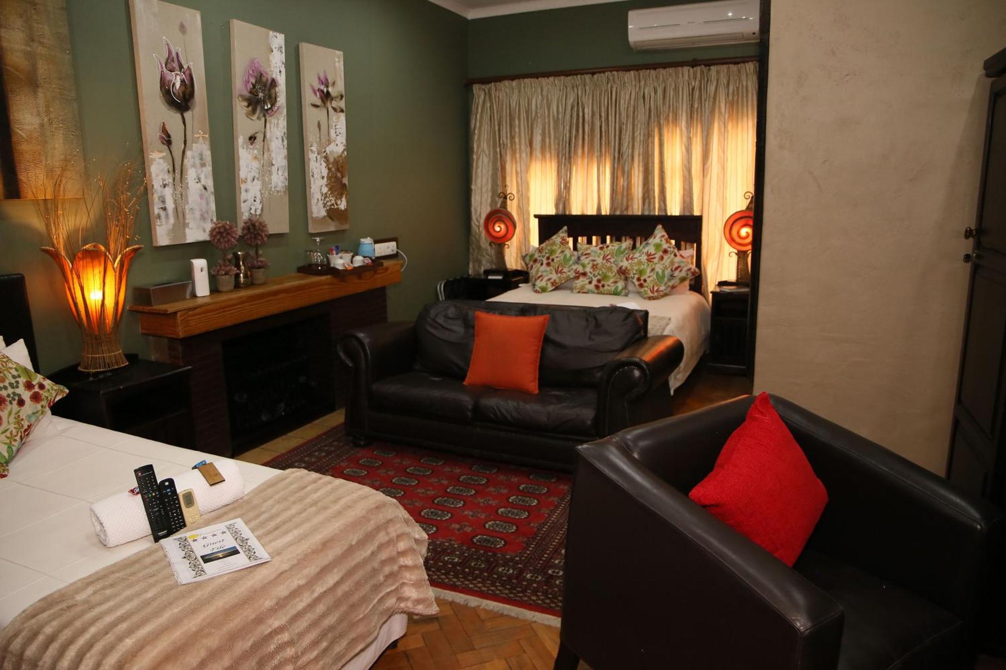 Moonriver Guesthouse Upington Extérieur photo