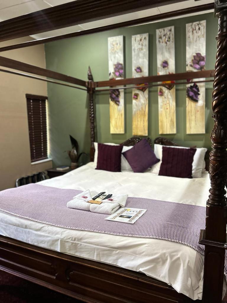 Moonriver Guesthouse Upington Extérieur photo